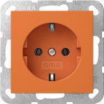 Gira 4455109 SCHUKO-Steckdose 16 A 250 V~ in Orange glänzend mit stabilem, korrosionsbeständigem Stahltragring 