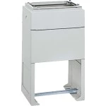 Schneider NSYZHPLA74G Polyester-Sockel 900 mm,teilweise verborgen,f. Vers.PLAZ o. PLAZT B750xT420 mm 