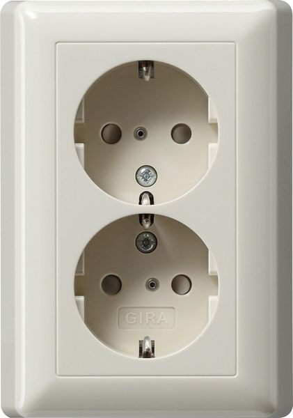 Gira 078301 2f-SCHUKO-Steckd. SP + Vollpl. System 55 Cremeweiß
