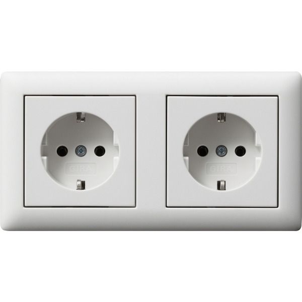 **Gira 079304 Schuko-Steckdose 2-fach 16A 250V vorverdrahtet komplett mit Rahmen Standard 55 Reinweiß seidenmatt