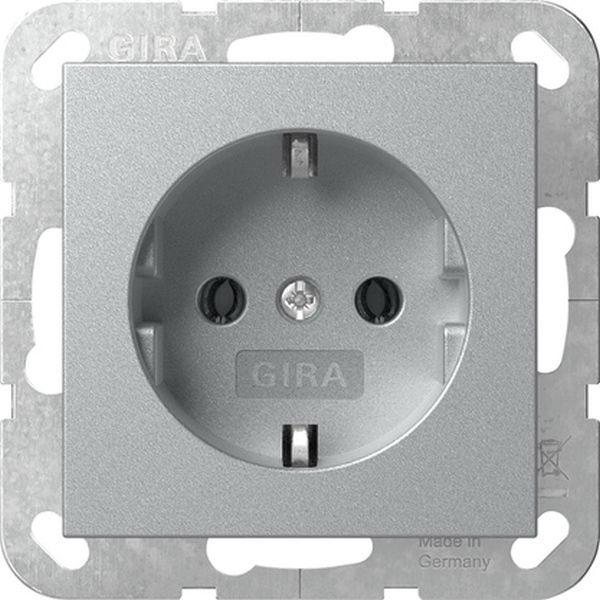 Gira 446626 SCHUKO-Steckd. o.Kr. System 55 F Alu