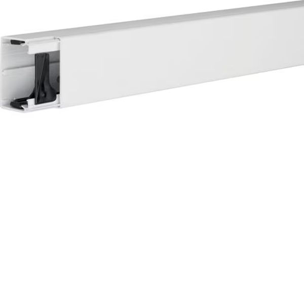 Hager LFH4006009016 Leitungsführungskanal aus PC/ABS halogenfrei LFH 40x60mm verkehrweiß