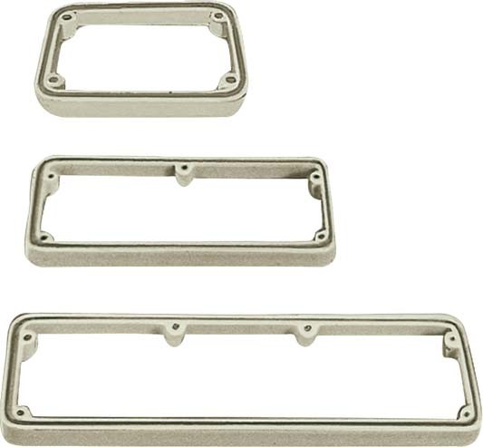 Schneider NSYUM27360 Verbindungsrahmen, Länge 290mm für 36cm-Frontseiten des PLS-Gehäuses IP65